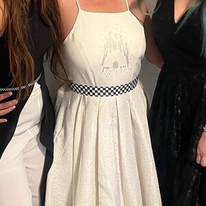 The Dress Shop - Disney - Cinderella’s Castle